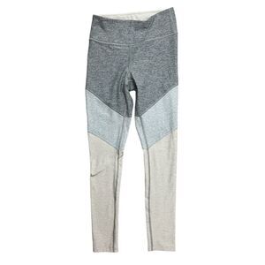 Ash / Dove / Oatmeal Springs 7/8 Activewear Colorblock Leggings
